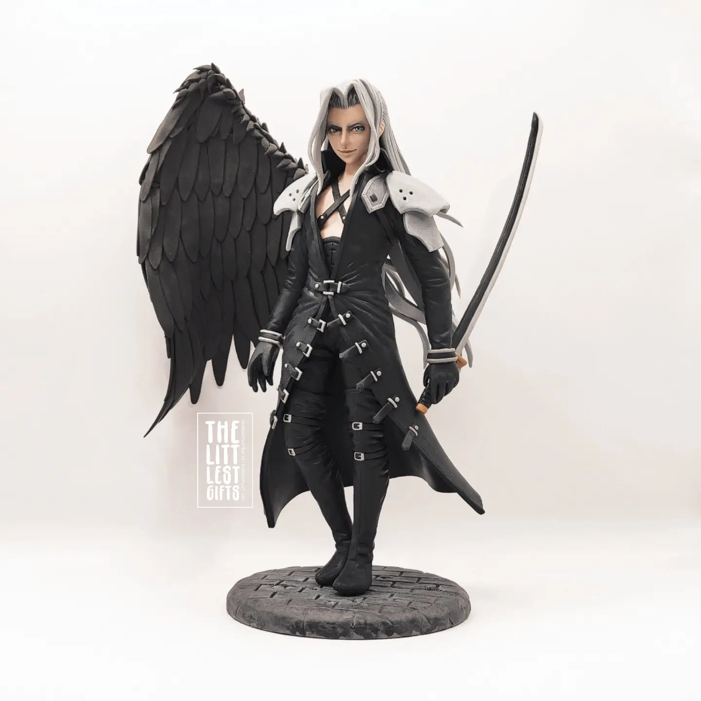 FFVII Sephiroth Fan-made Scale Figure