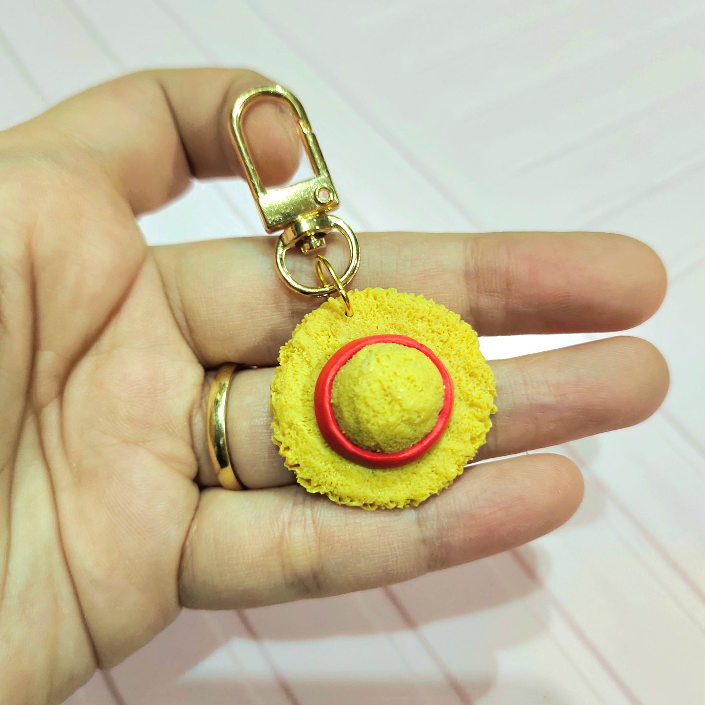 One Piece Luffy Hat Handmade Clay Keychain (Fan-Merch)